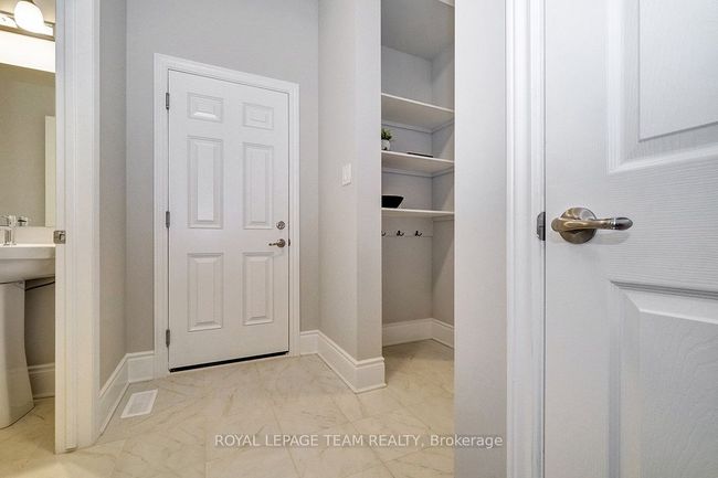 219 Parsnip Mews, House other with 4 bedrooms, 4 bathrooms and 2 parking in Richmond ON | Image 10