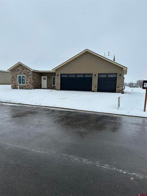 1786 6429 Cir, Montrose, CO, 81403-7148 | Card Image