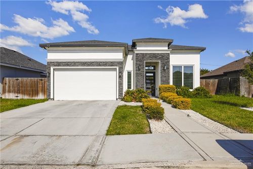 513 W Southland Ave, Edinburg, TX, 78539-4981 | Card Image