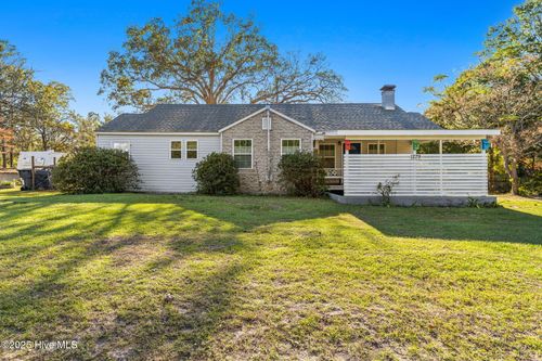 1279 Stone Chimney Rd Sw, Supply, NC, 28462-5817 | Card Image