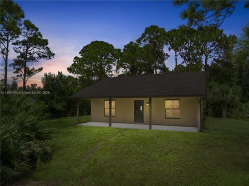 8146 96th Ct, Vero Beach, FL, 32967-3807 | Card Image