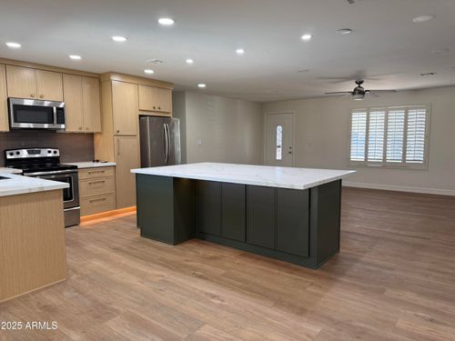 11827 N 35th St, Phoenix, AZ, 85028-1308 | Card Image