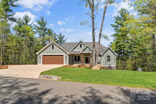 44 Sycamore Dr, Nebo, NC, 28761-6402 | Card Image
