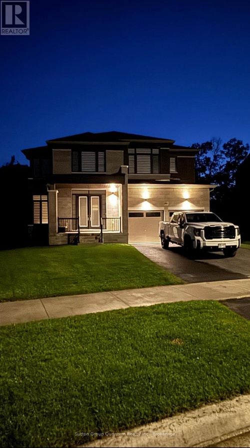 174 Rosanne Cir, Wasaga Beach, ON, L9Z0N1 | Card Image