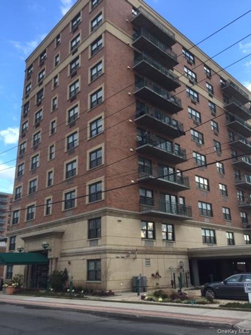 303-26 W Broadway, Long Beach, NY, 11561 | Card Image