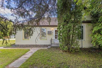 43 2 Nd Ave Se, House other with 2 bedrooms, 1 bathrooms and null parking in Teulon MB | Image 2