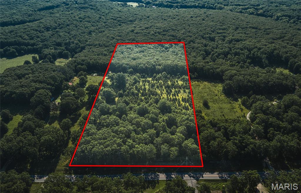 Land in St James 4