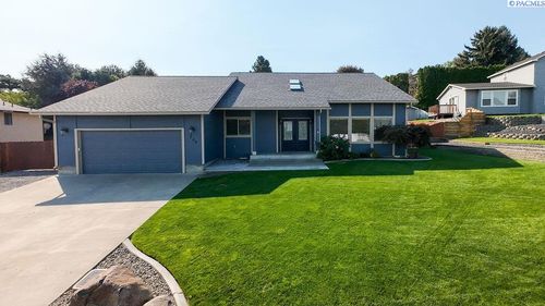 225 Rockwood Dr, Richland, WA, 99352-8534 | Card Image