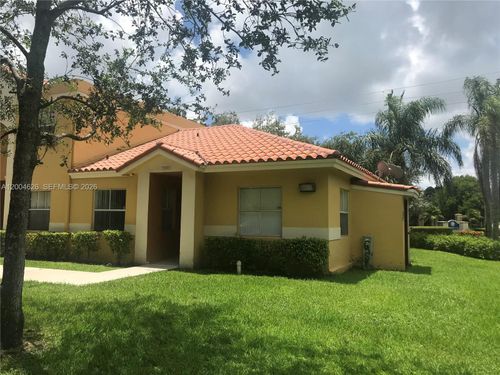 3825-3825 Nw 90th Ave, Sunrise, FL, 33351-8809 | Card Image