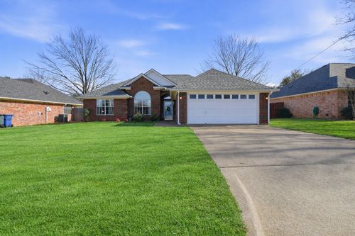 1509 Misty Meadow Dr, Granbury, TX, 76048-2704 | Card Image