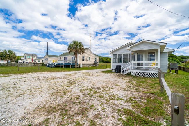 1096 Salter Path Rd, House other with 2 bedrooms, 2 bathrooms and null parking in Salter Path NC | Image 6