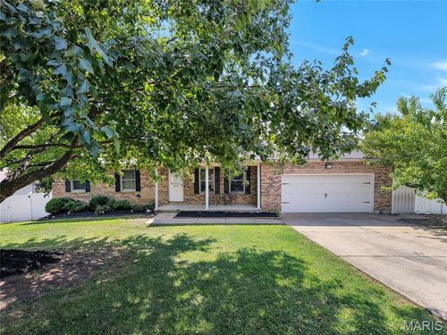 7 Bittersweet Dr, Saint Clair, MO, 63077-1115 | Card Image