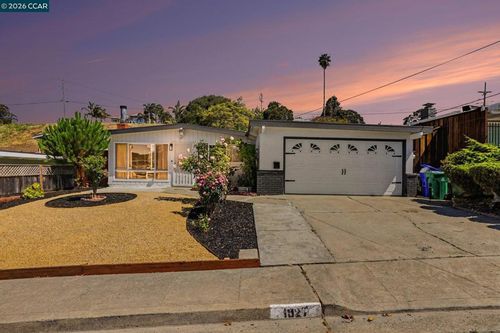 1927 Miner Ave, San Pablo, CA, 94806-2056 | Card Image