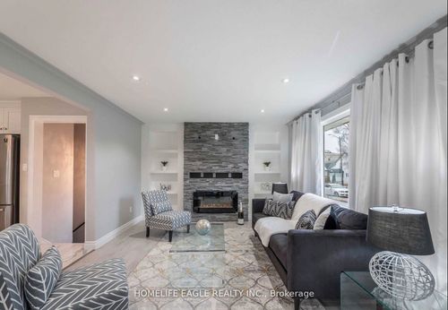 main-79 Simcoe Road, Bradford West Gwillimbury, ON, L0G1B0 | Card Image