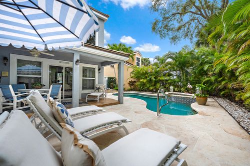 27 Grand Bay Cir, Juno Beach, FL, 33408-2161 | Card Image