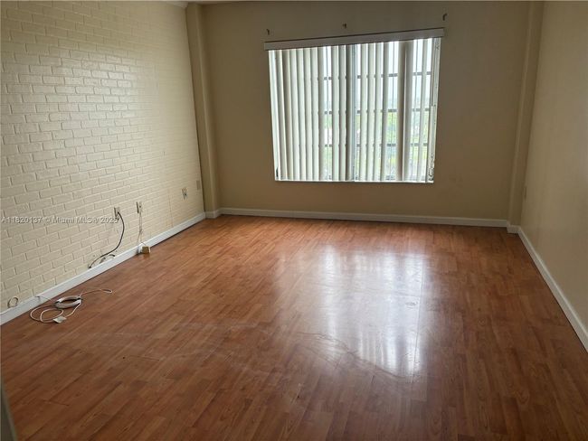 APT-807 - 4164 Inverrary Dr, Condo with 1 bedrooms, 1 bathrooms and null parking in Lauderhill FL | Image 12