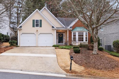 2021 Crestview Way, Woodstock, GA, 30188-7103 | Card Image