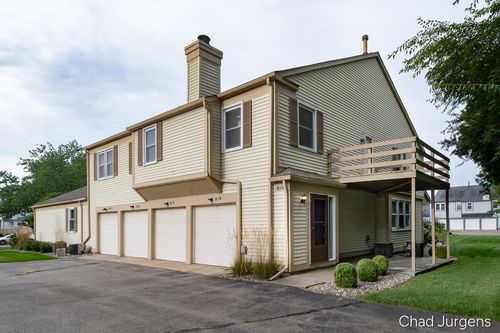 3052 Sturgeon Bay Ave, Portage, MI, 49024-1130 | Card Image