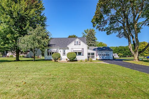 650 Klem Rd, Webster, NY, 14580-1543 | Card Image