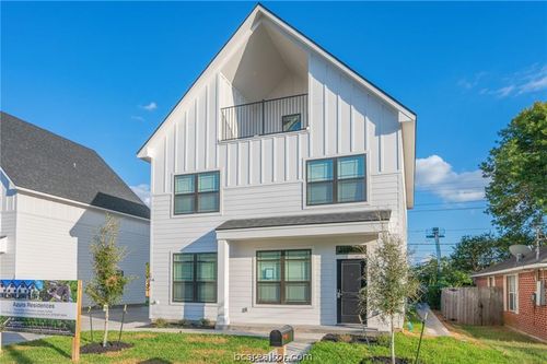 216 Richards St, College Station, TX, 77840 | Card Image