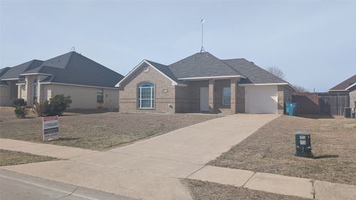 623 Antonio Ln, Waxahachie, TX, 75165-4499 | Card Image
