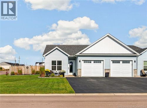 4 Rue Mia, Shediac, NB, E4P0Z8 | Card Image