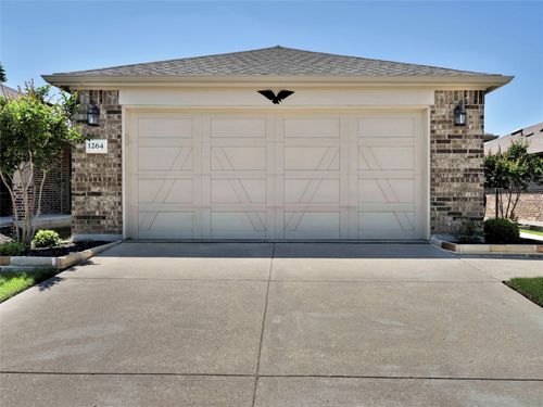 1264 Revolution Dr, Aubrey, TX, 76227-2641 | Card Image