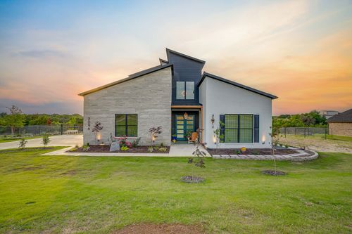 2096 Eagles Ridge Dr, Weatherford, TX, 76087-6617 | Card Image