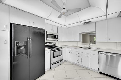 apt-c3-2402 Antigua Cir, Coconut Creek, FL, 33066-1048 | Card Image