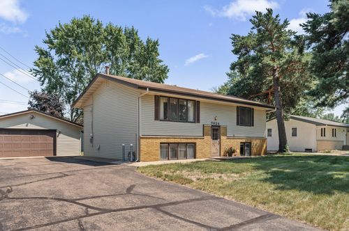7024 Logan Ave N, Brooklyn Center, MN, 55430-1023 | Card Image