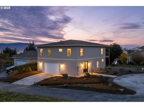 5055 S Ridge Dr, Bay City, OR, 97107 | Card Image