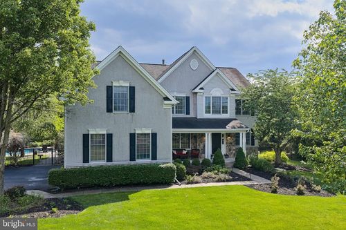 3 Williamson Ln, Lambertville, NJ, 08530-3518 | Card Image