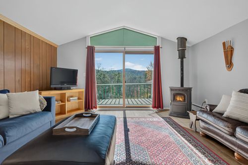 5-19 Winhall Condo Rd, Winhall, VT, 05340-2700 | Card Image