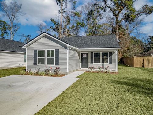 5 Lance Ln, Crawfordville, FL, 32327-3209 | Card Image