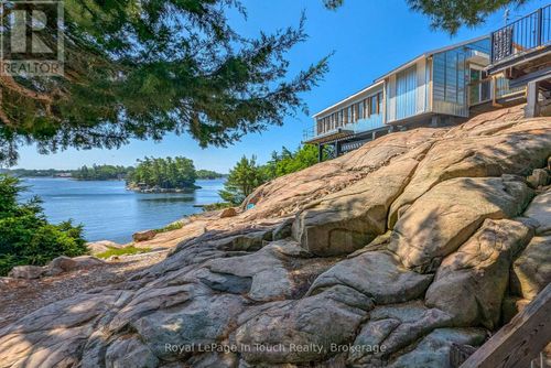 1878 Island 1040, Georgian Bay (Baxter), ON, P0E1E0 | Card Image