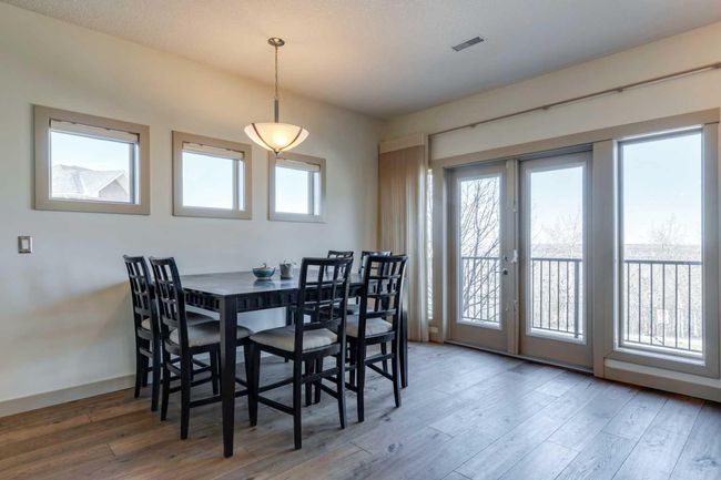 75 Cougar Ridge Landing Sw, Home with 3 bedrooms, 2 bathrooms and 2 parking in Calgary AB | Image 16