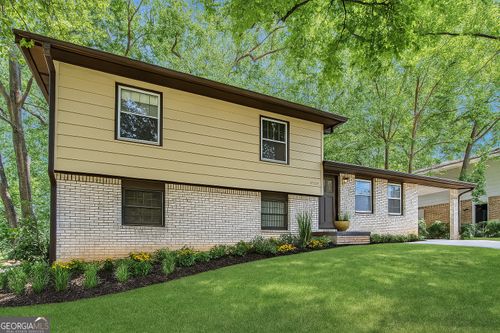 5762 Northspring Dr, Ellenwood, GA, 30294-3910 | Card Image