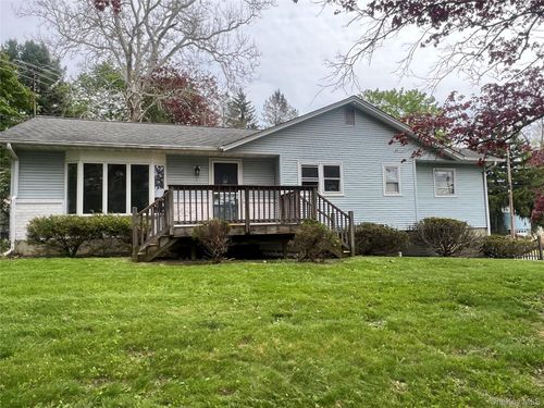 34 Birchwood Dr, New Windsor, NY, 12553-7405 | Card Image
