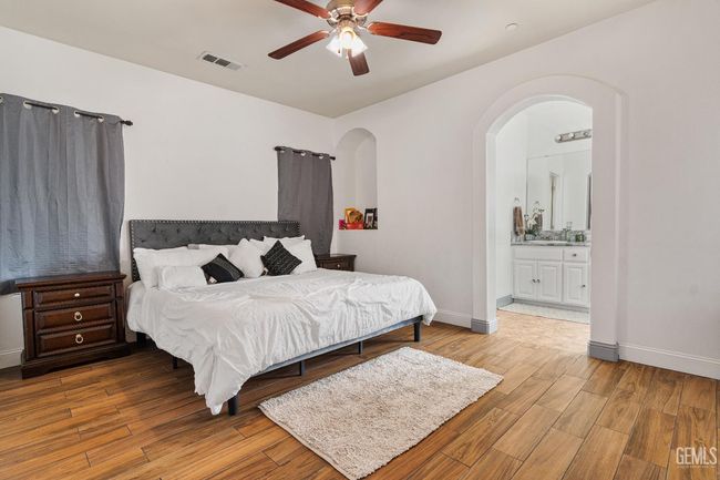 605 Cornelia St, House other with 4 bedrooms, 2 bathrooms and null parking in Wasco CA | Image 27
