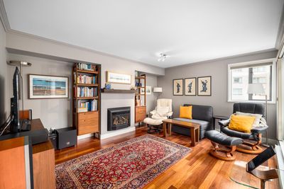 8 - 1019 Gilford St, Condo with 2 bedrooms, 1 bathrooms and 1 parking in Vancouver BC | Image 3