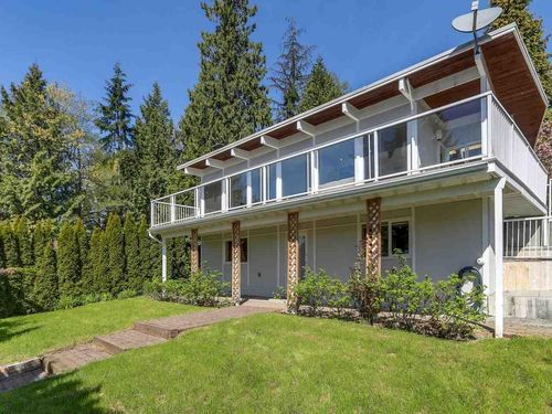 1720 Queens Ave, West Vancouver, BC, V7V2X7 | Card Image