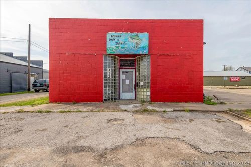 312 E Cherokee Ave, Nowata, OK, 74048-2706 | Card Image