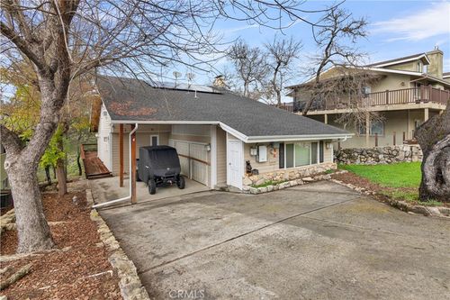 2647 Oak Shores Dr, Bradley, CA, 93426-9608 | Card Image