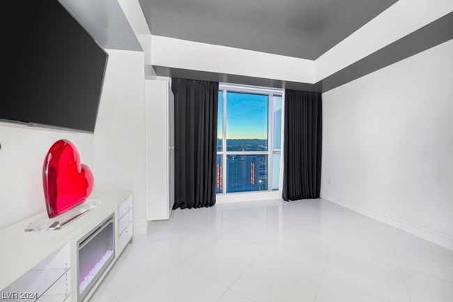 UNIT-3409 - 2700 Las Vegas Blvd S, Condo with 2 bedrooms, 3 bathrooms and null parking in Las Vegas NV | Image 32