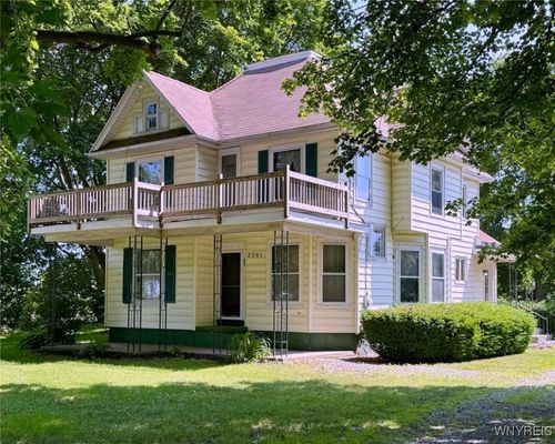 2301 Coomer Rd, Burt, NY, 14028-9762 | Card Image