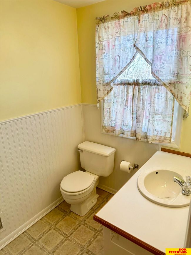 239 S Monitor St, House other with 3 bedrooms, 3 bathrooms and 2 parking in West Point NE | Image 27