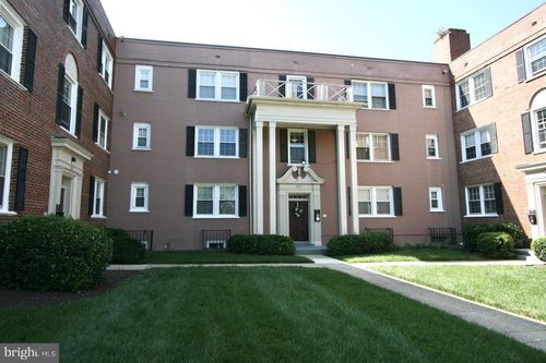 apt-101-3811 V St Se, WASHINGTON, DC, 20020-1359 | Card Image