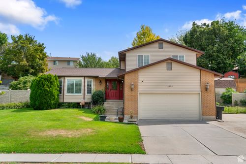 5553 S Walden Meadows Dr, Murray, UT, 84123-5470 | Card Image
