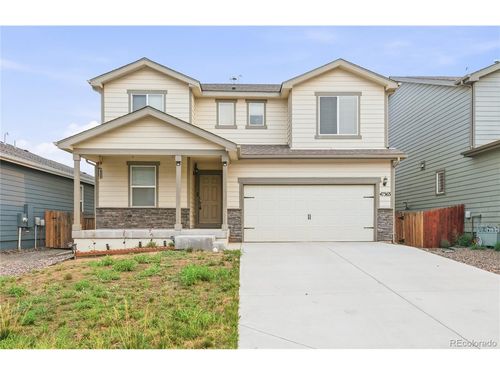 47363 Lilac Ave, Bennett, CO, 80102-8620 | Card Image