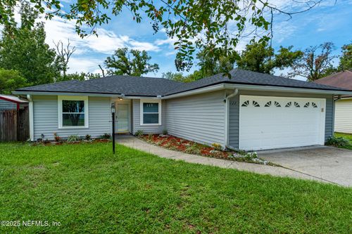 8122 Buchannan Ct, Jacksonville, FL, 32244-5584 | Card Image